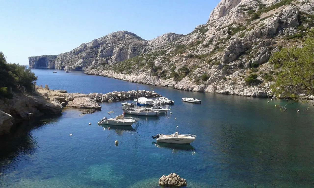 Ferienwohnung Via Calanca Marseilles Privatunterkunft